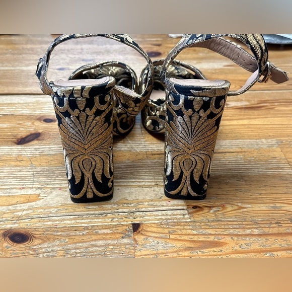 Tory Burch Black And Gold Embroidered Brocade Loretta Platform Sandal - Picture 4 of 6